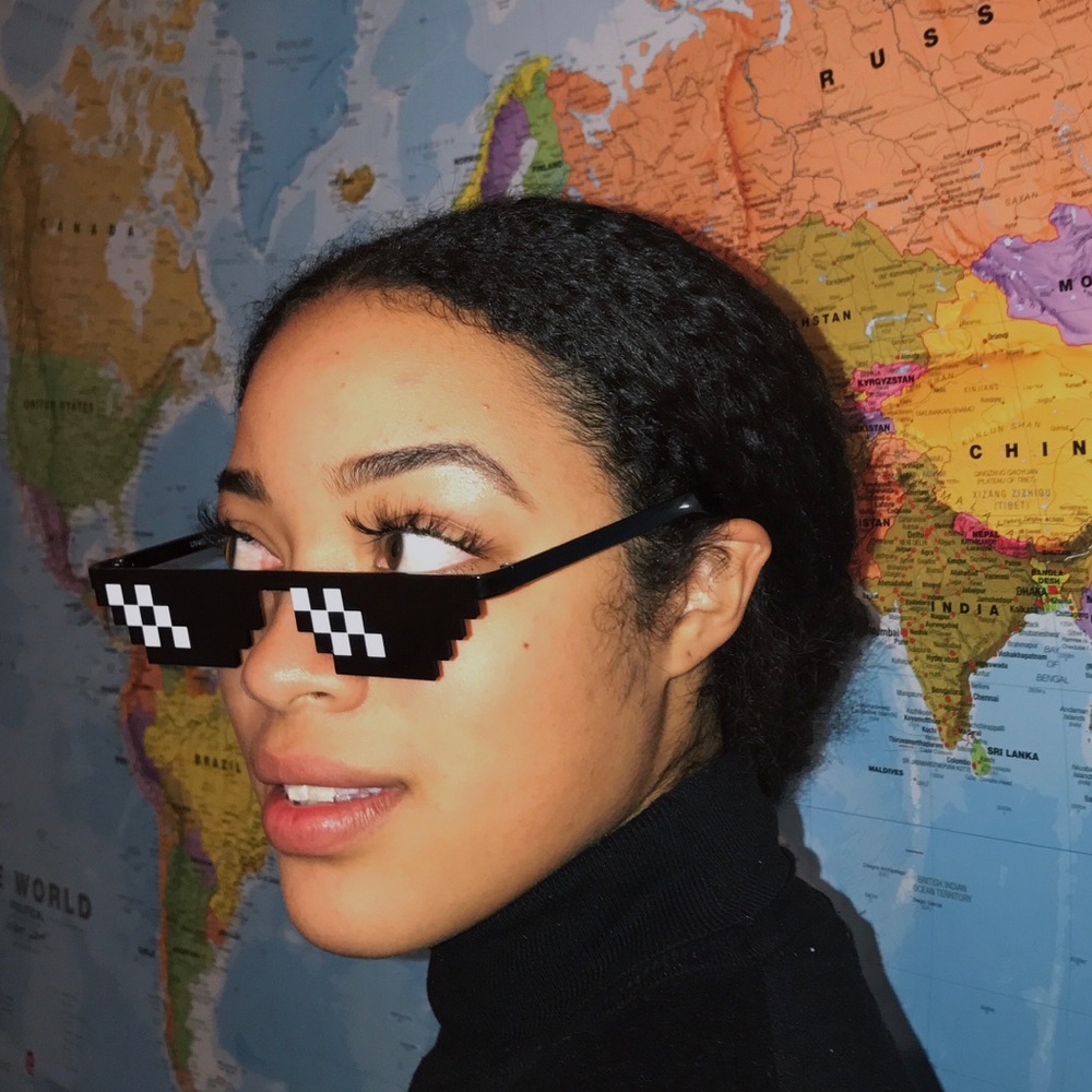 Meet your Posher, Lauren